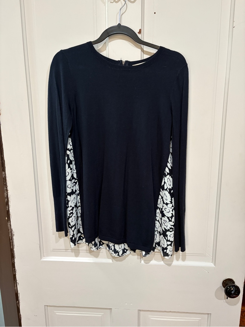 LOFT Navy Long-Sleeve Top with Navy-and-White Floral Side Panels